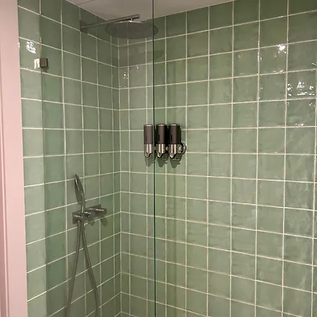 Santa Justa Bedroom Shared Wc Lizbona