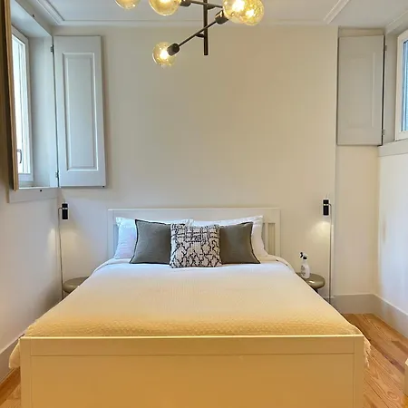 Santa Justa Bedroom Shared Wc منزل للإقامة Lisboa